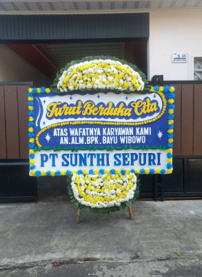 Papan Bunga Duka di Tapa